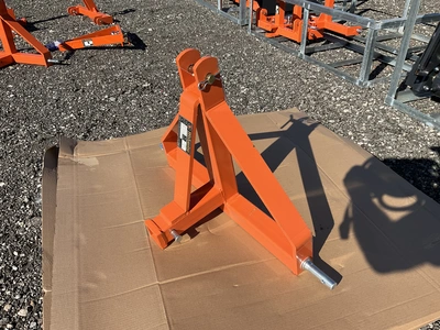Used WOLVERINE QC4-26-15.7G QUICK COUPLER 4, Hitches Michigan US | Miedema Asset Management Group #1579533