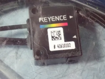 NEW KEYENCE CZH353