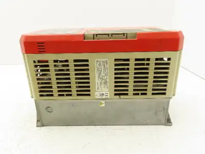 Magnetek CIMR-G5M41P5 Electric Motor Drive Impulse 460V 0-400Hz 6.1A