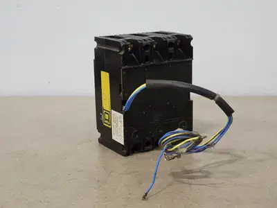 USED SQUARE D FHP360701352