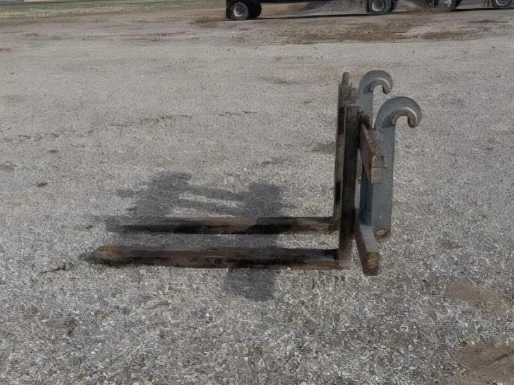 Used SHOP BUILT _UNKNOWN_ Pallet Forks Idaho US | Berry Machinery #910926