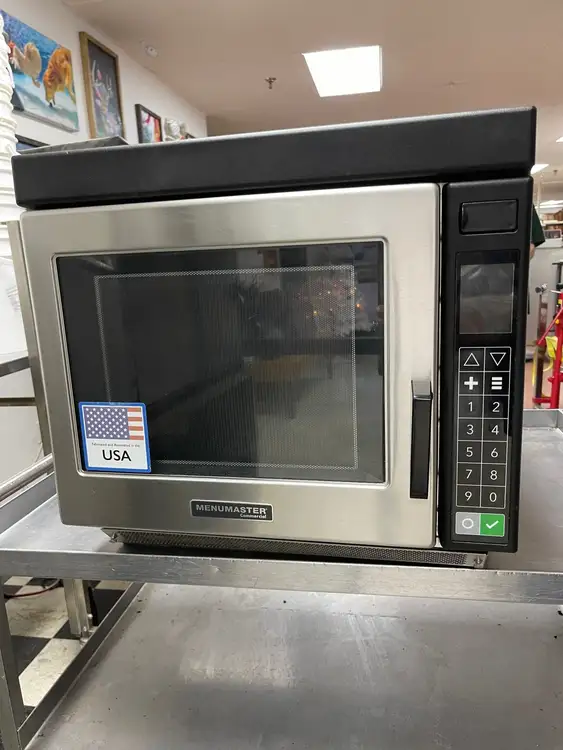 Used Amana Used Amana Menumaster MRC22S2 Commercial Microwave 2200 Watt with Screen 220V Ovens Illinois US | Falcon Restaurant Supply #1376518