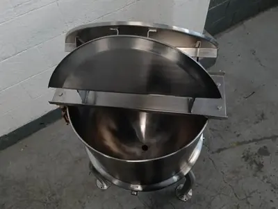 New Stainless steel jacketed kettle