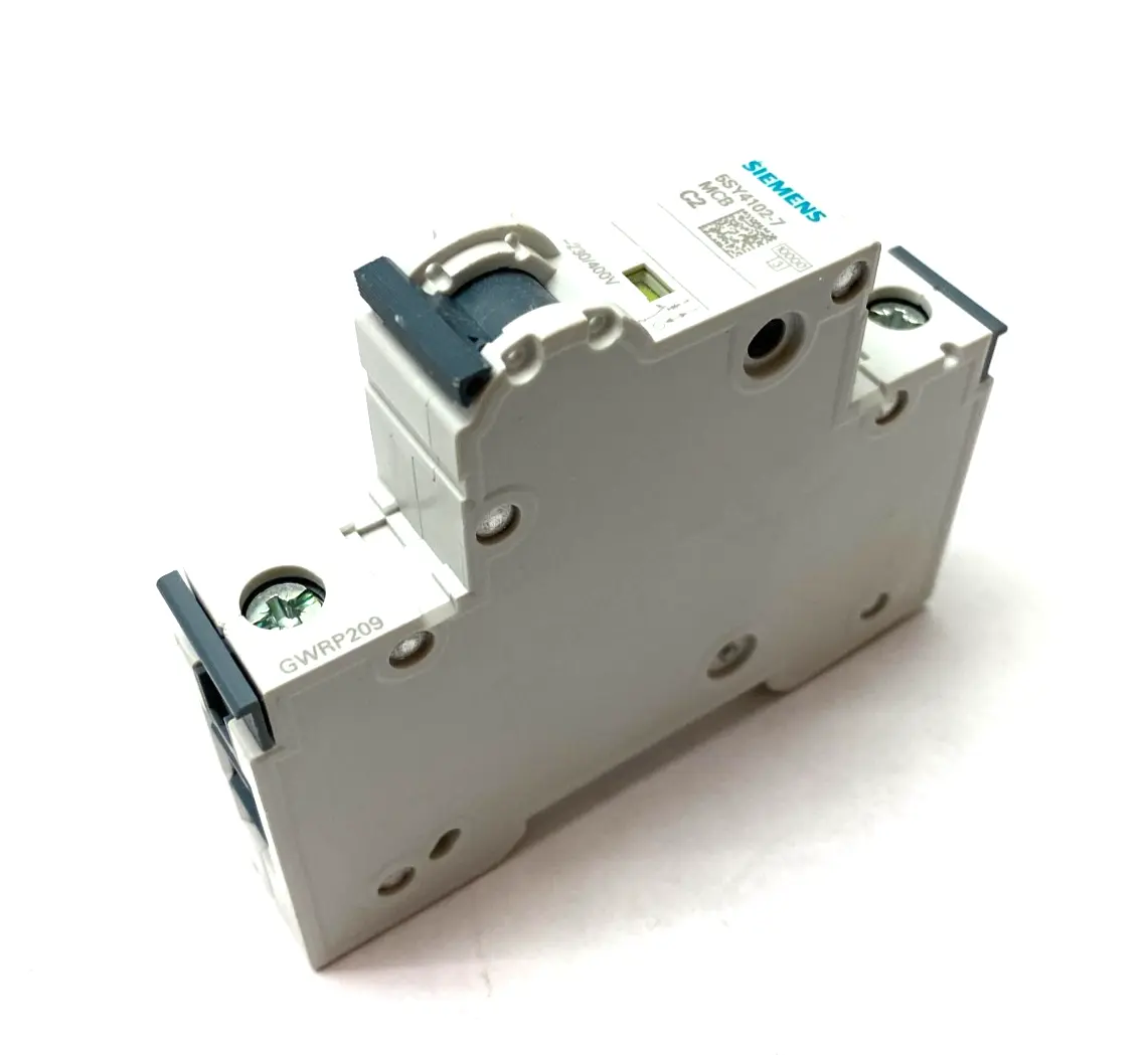 USED SIEMENS MINIATURE CIRCUIT BREAKER 1-POLE MCB C2