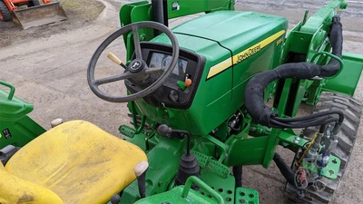 USED 2013 JOHN DEERE 5055E