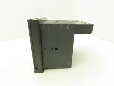Keyence TR-V500 Operator Control Panel Temp & Data Logger 24VDC Input LCD Screen