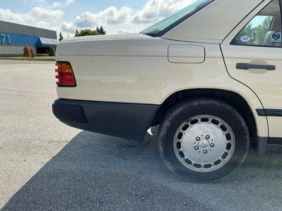 Used 1986 MERCEDES-BENZ 300E Cars Michigan US | Miedema Asset Management Group #1322375
