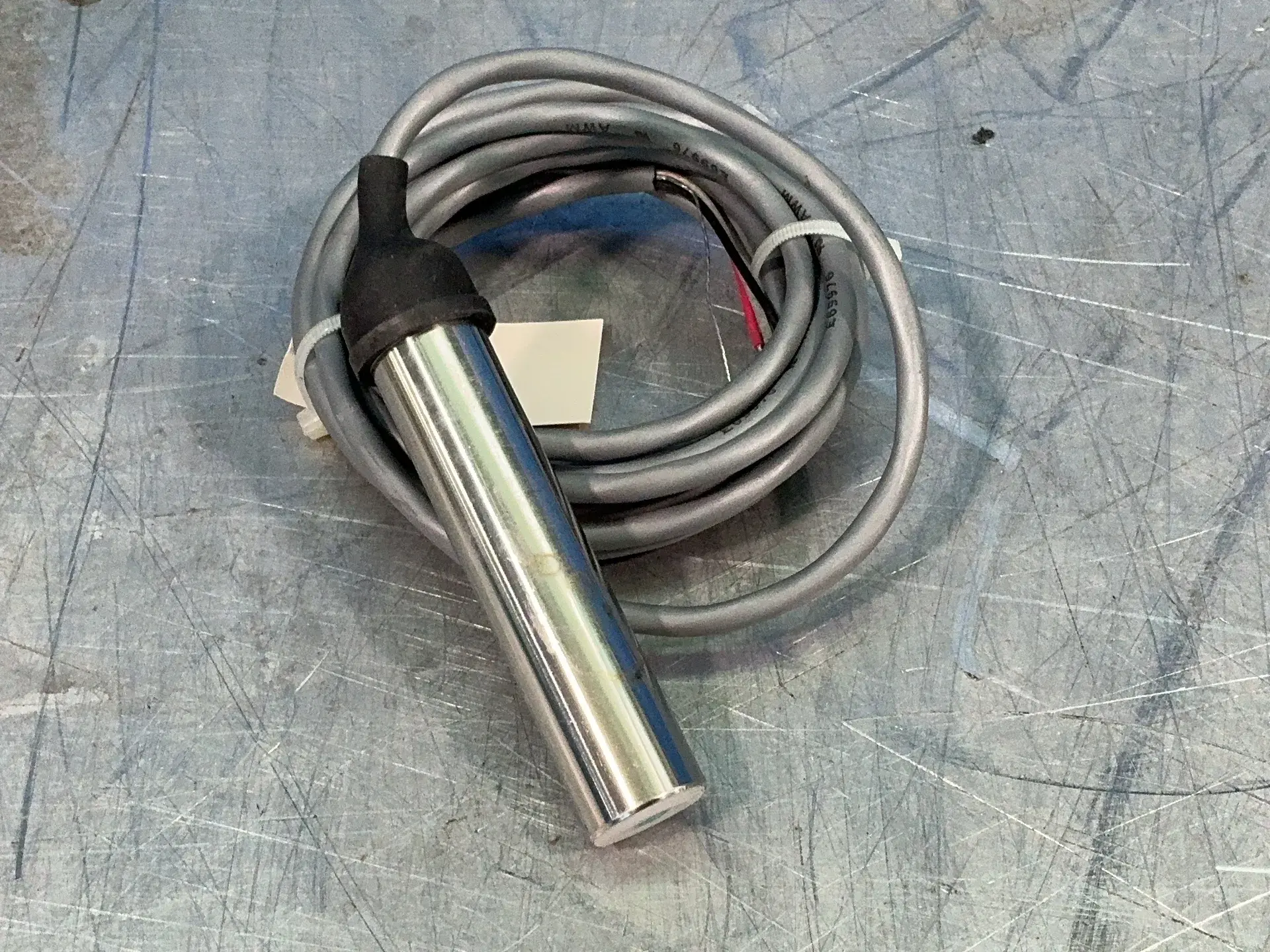 Used RED LION CONTROLS PSAC0000 Proximity Sensors Ohio US | HGR 24 #1291989