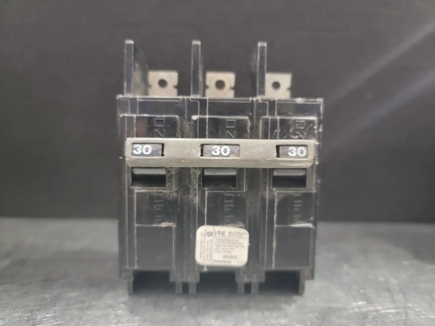 Used ITE BQ3B030 Switchgears British Columbia CA | Lenmark #243926