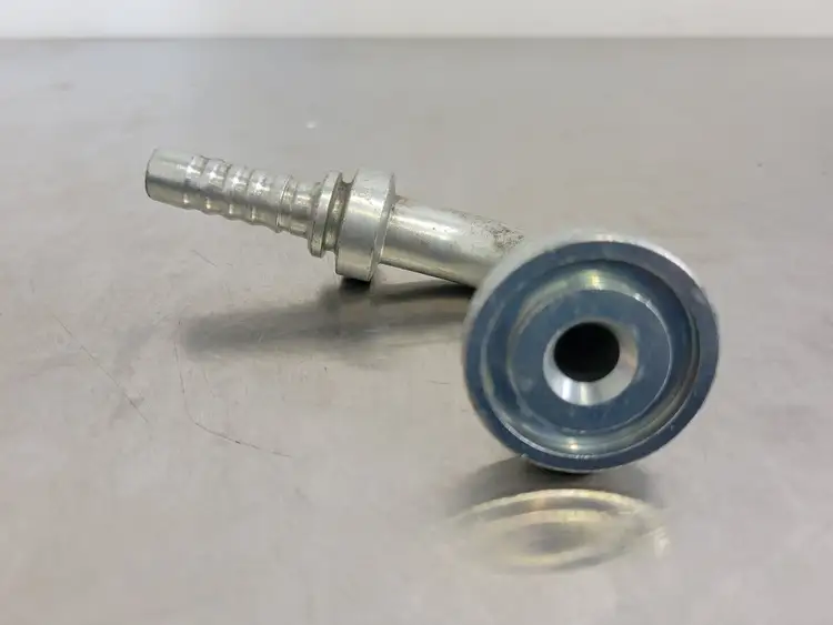 New | in-Stock GATES 8GS-12FL90M Parts (Hydraulics and Pneumatics) British Columbia CA | Lenmark #265440