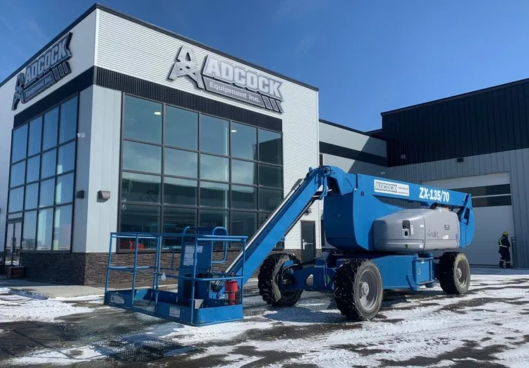 Used 2015 GENIE ZX-135/70 ARTICULATING BOOM LIFT Articulating Boom Lifts Alberta CA | Adcock Equipment #1418161