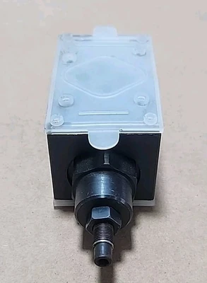 NEW Vickers DGMFN-3-X-A2W-B2W-41