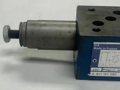 Used BOSCH 0811101292 Pump & Valve Parts | Surplus Asset Holdings #1216749