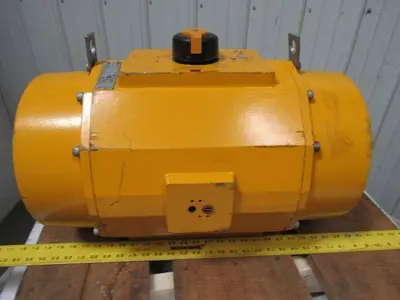 EL-O-Matic ES2500.UOA12A.F46K30 Pneumatic Valve Actuator 11.8" Bore 2.2" Stroke