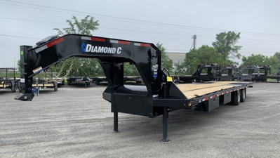 USED 2023 Diamond C FMAX212