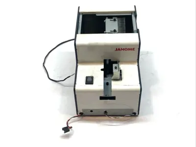 Used Janome Automatic Screw Feeder Presenter JSP-R Series 15V 2.4A Misc Industrial Equipment Michigan US | Maverick Industrial Sales #1392497