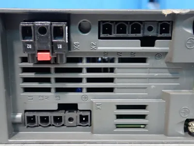 Used SIEMENS 6SL32101KE123UP2 Power Converters - Battery Chargers Ohio US | HGR 24 #751947