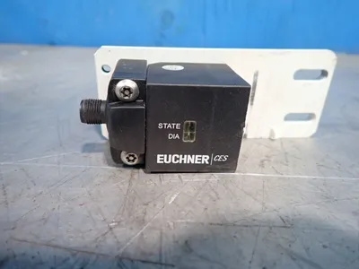 Used EUCHNER CESAPC01AHSB111145 Relays & Switches | HGR 24 #739339