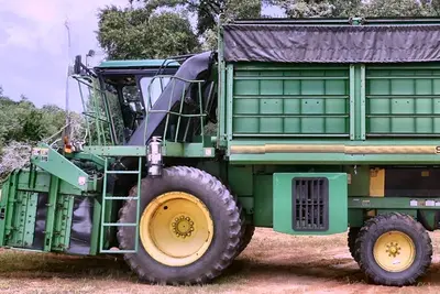 Used 2001 DEERE 9976 Self-propelled Harvesters Louisiana US | Proxy Equipment #1384943