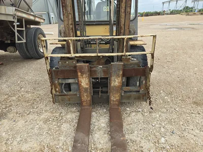 Caterpillar DP45 Diesel Forklift, Single Stage, Side Shift, Clamp, 21,265.4 Hours Indicated (Bad