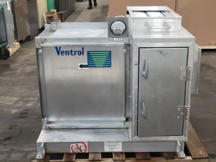 Used CAMFIL 70713-202 Parts (Hydraulics and Pneumatics) British Columbia CA | Lenmark #271346