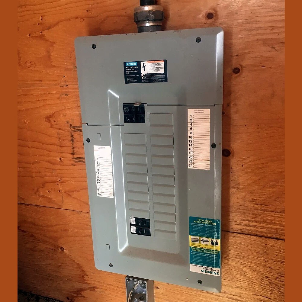 Siemens 100 Amp 24 Space 48 CCT Breaker Panel