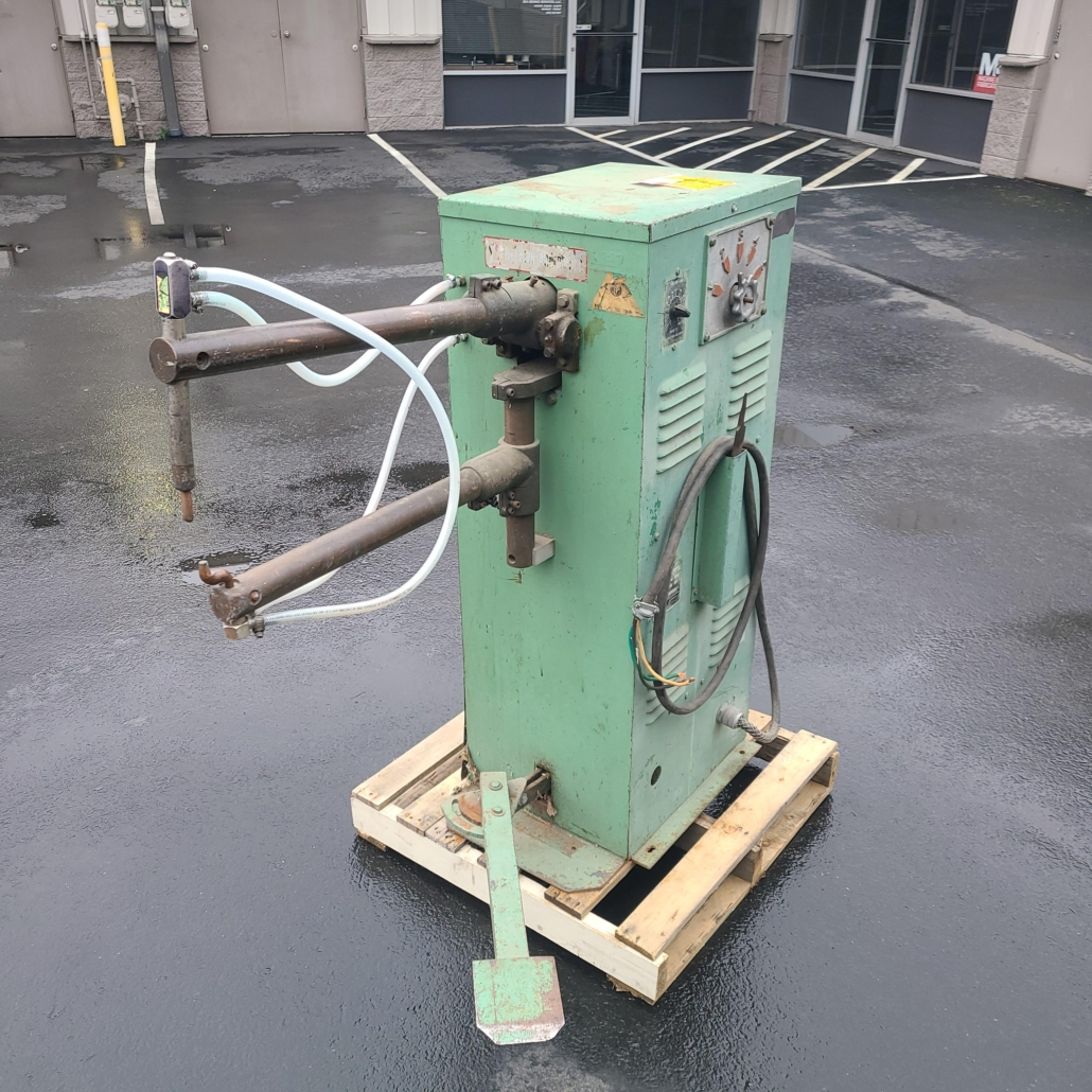 U14616C Used Western Arctronics 30 kva spot welder