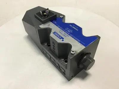 USED TOKIMEC DG4VS-5-22AL-M-U7L-H-7-40-JA2