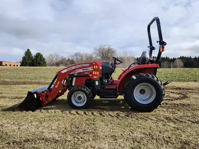 New | in-Stock 2025 MASSEY FERGUSON 1E.35 Tractor Loaders New York US | Abele Tractor #1343025