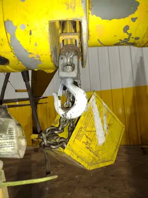 1 TON RELIABLE WALL MOUNTED JIB CRANE W/ 1 TON BUDGIT HOIST & TROLLEY: YOBRO #25151