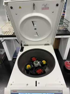 Used _UNKNOWN_ _UNKNOWN_ Centrifuge - Floor Rhode Island US | Federal Equipment Company #1347638