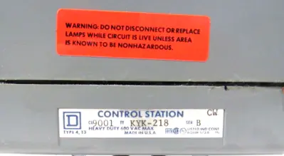 NEW SQUARE D 9001-KYK-218 CONTROL STATION 9001KYK218