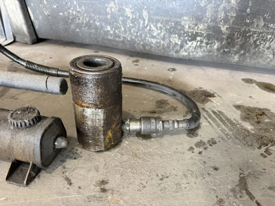 Used _UNKNOWN_ _UNKNOWN_ Hydraulic Pumps Indiana US | Miedema Asset Management Group #1414868