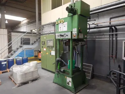 USED LVD 100 TON
