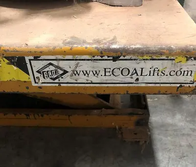 USED ECOA 2,500 LB 48" X 48" SCISSOR-LIFT