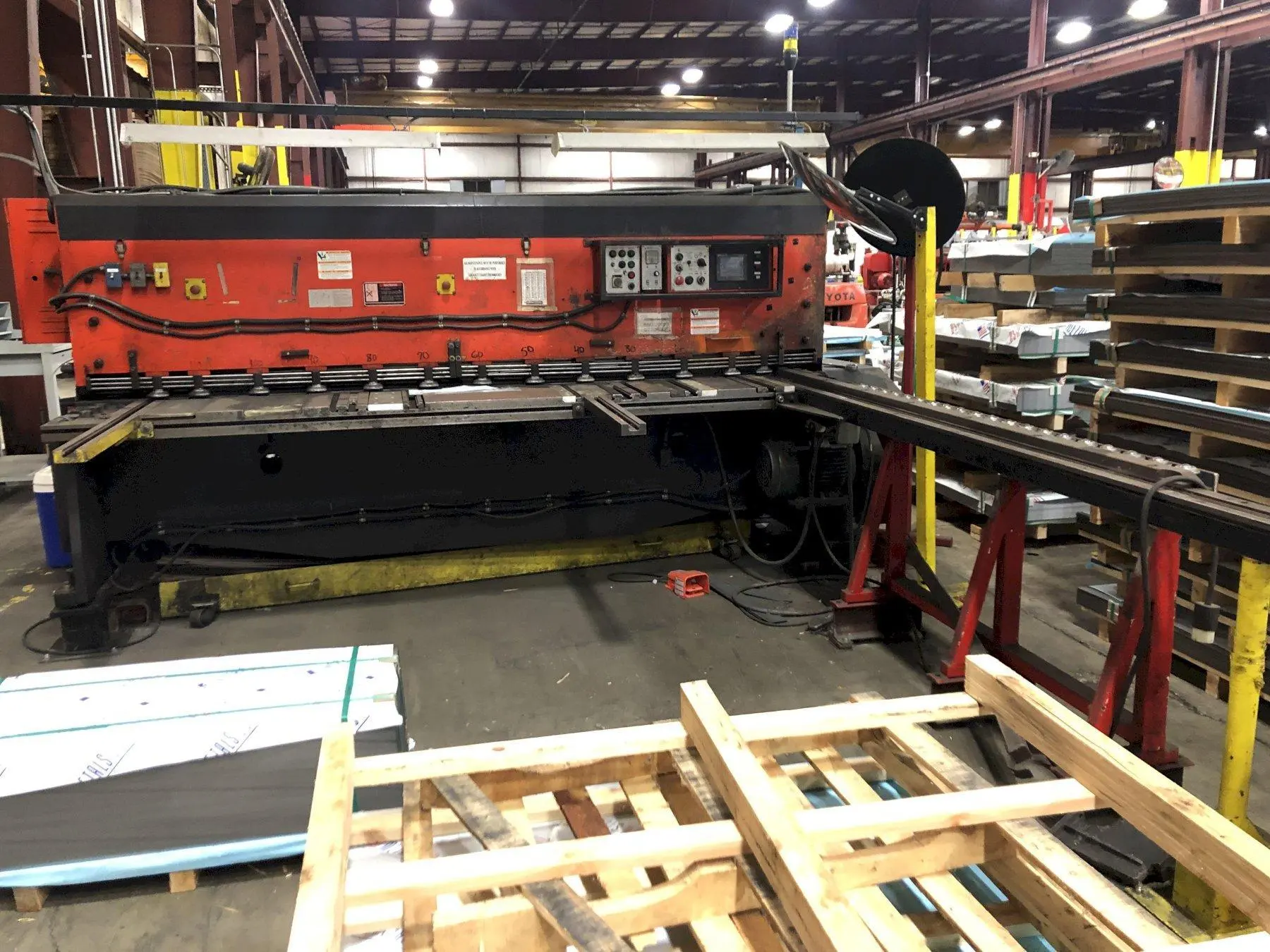 USED AMADA M3060