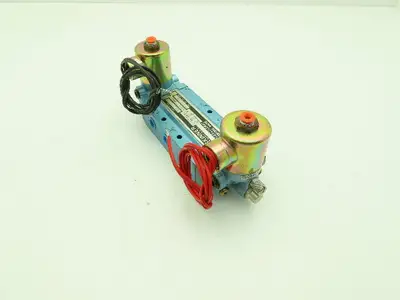 Honeywell Skinner S3RRGAL2 Solenoid Valve 5-Way 3 Pos 120V 150 PSI 1/4" NPT