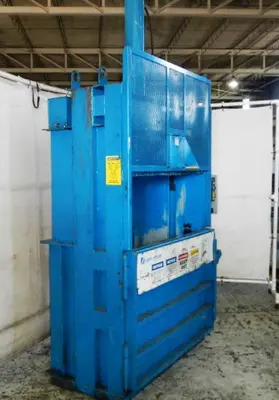 ADVANCED RECYCLING MODEL BR-9000 VERTICAL HYDRAULIC BALER