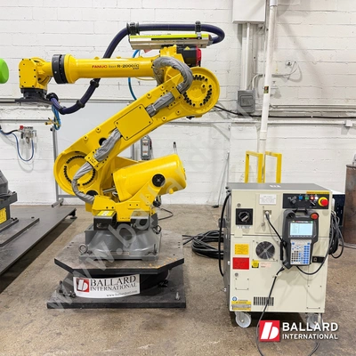 FANUC R-2000iC/210F Robot w/ R30iB Plus – NEW! NEVER PUT INTO PRODUCTION