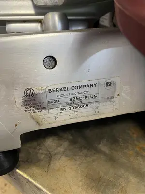 USED BERKEL 825E-PLUS