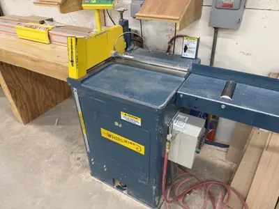Whirlwind Model 212L 18" Upcut Saw w/ Infeed Roller