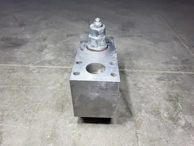 USED SUN HYDRAULICS CWGALHN