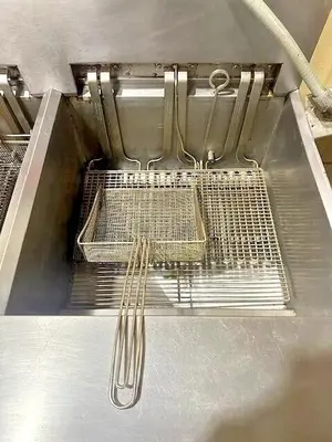 USED FRYMASTER FPC128