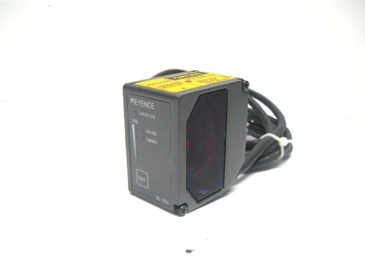 Used KEYENCE BL-701 Barcode Scanners | Industrial Parts R Us Inc. #366860