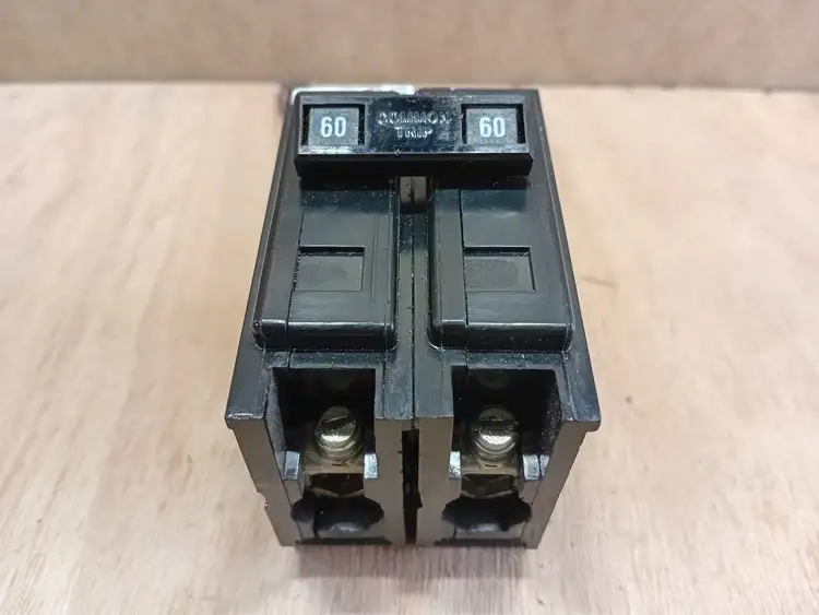 Used CUTLER-HAMMER BA260 Switchgears British Columbia CA | Lenmark #1438406