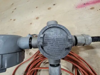 USED CROUSE-HINDS GUAX26