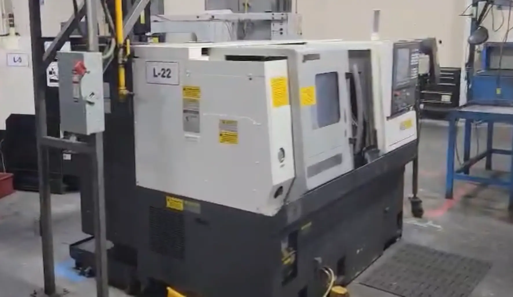 USED 2020 OKUMA GENOS L250IIE