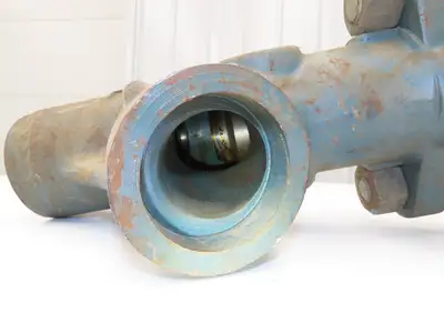 Velan No 376 F11 Globe Valve Y-Pattern 2" Socket Weld 1500psi Rising Stem