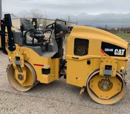 Used 2017 CATERPILLAR CB34B Tandem Rollers Pennsylvania US | National Lift Equipment #1382530