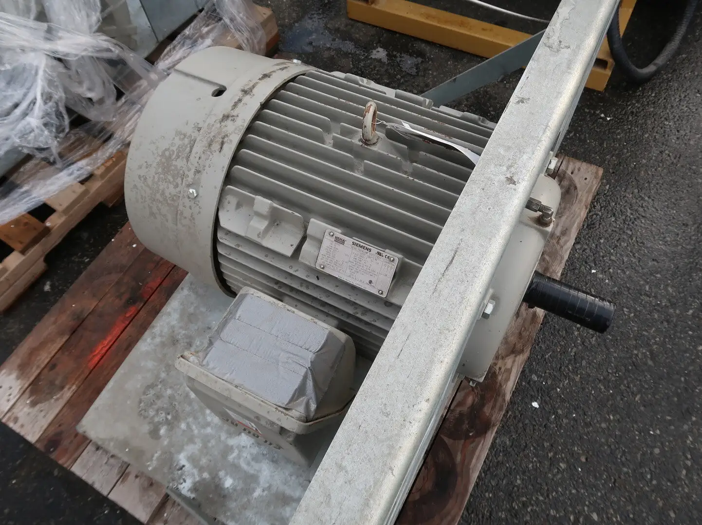 Used SIEMENS SD100 Motors (misc) British Columbia CA | Lenmark #248400